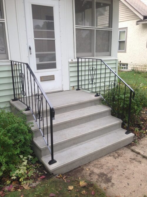 Precast Concrete Steps for Home or Business | Del Zotto Products